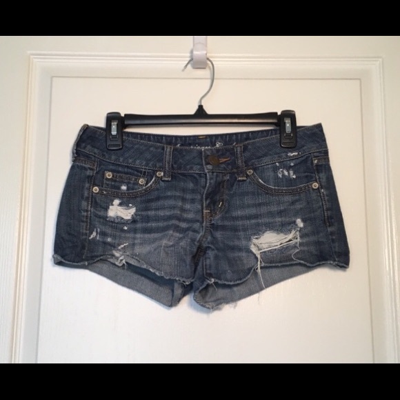 American Eagle Outfitters Pants - American Eagle Short Jean Shorts Size 2 29